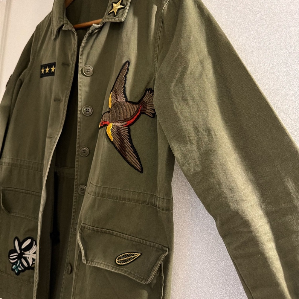 Vero Moda Ruby Patch Jacket - Picture 6 of 10